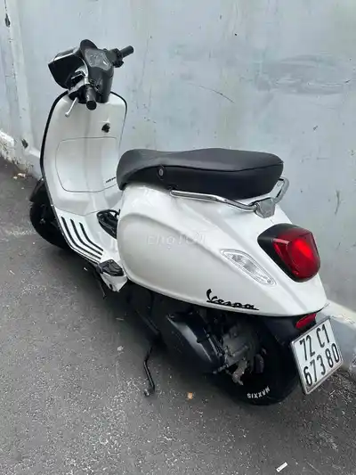 Piaggio Sprint 2015 белого цвета