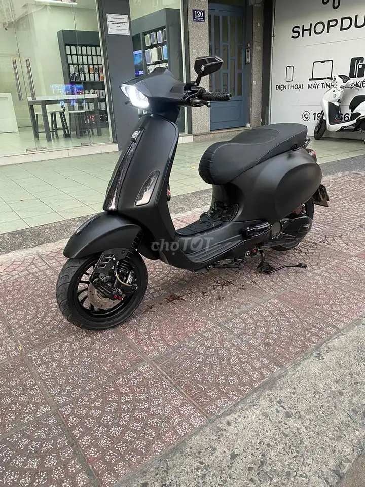 Piaggio Vespa Sprint ABS 2022 Матовый черный 16000 км