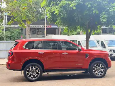 Ford Everest 2022 2 Cầu Titanium - 58000км