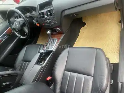 Mercedes-Benz C250 CGI 2010 Черный Автомат Импортный
