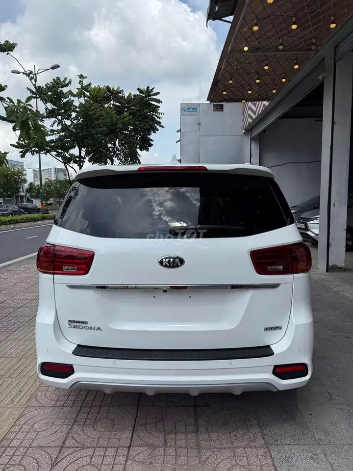 KIA SEDONA 2.2 FL DAT 2020 Белый
