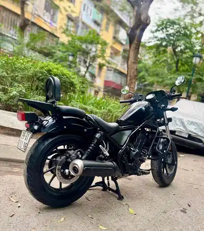 Honda Rebel 300 ABS черный Ханой в идеальном состоянии