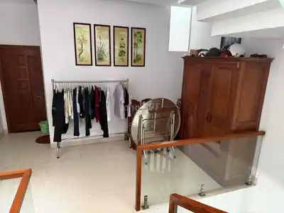 Аренда 3-этажного дома, 4 спальни, Nam Việt Á