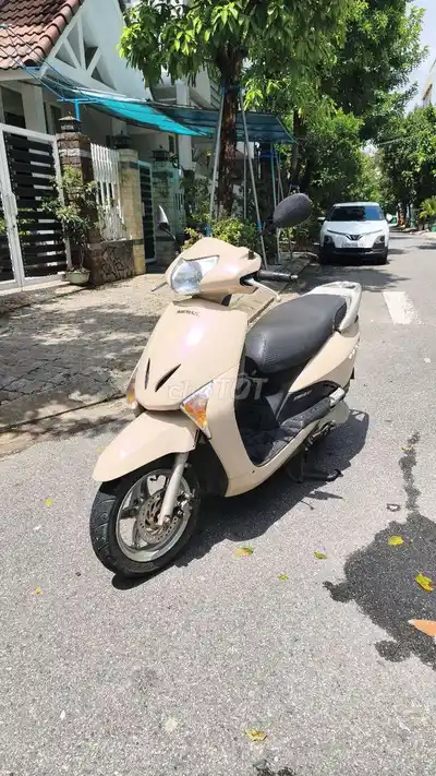 HONDA LEAD СВЕЖЕГО ГОДА, КРАСИВЫЙ, ОРИГИНАЛЬНЫЙ, ЕДЕТ МОЩНО И ТИХО