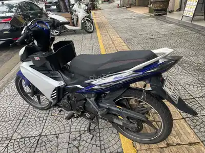 Yamaha Exciter 135 Бело-синий Мопед