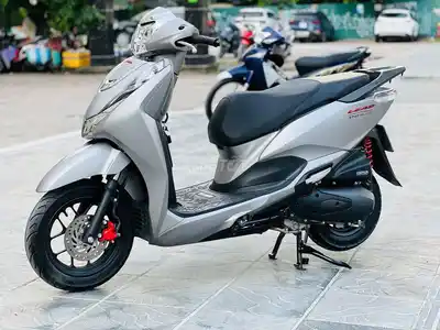 Honda Lead 125 2024 серебристый, 1 владелец с момента покупки