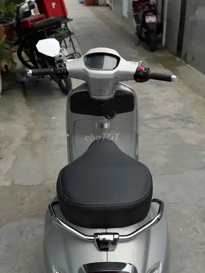Piaggio Vespa Sprint Tech 125 Серебристый