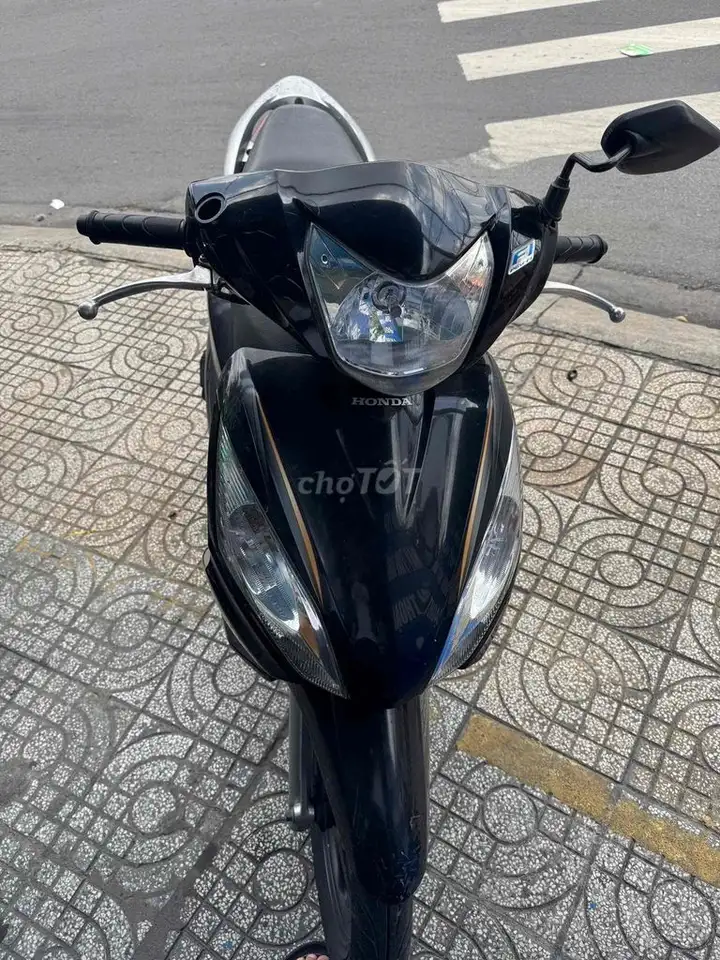 Honda Vision 2014, черный, 30 000 км