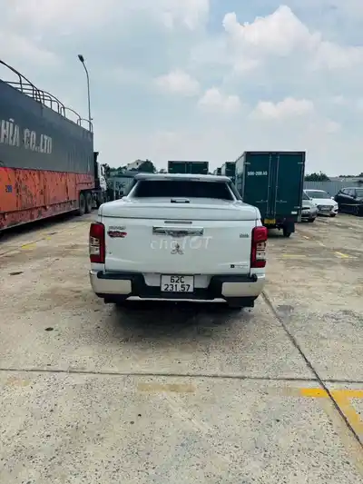 Mitsubishi Triton 2021 Mivec 90 тыс. км Белый