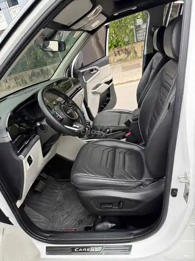 KIA CARENS 2022 SIGNATURE 7 мест белый