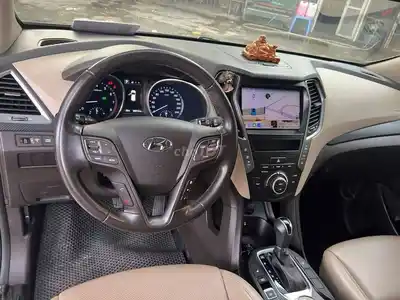 Hyundai Santafe 2018, полностью бензиновый, 2-осный, 70000 км, черный