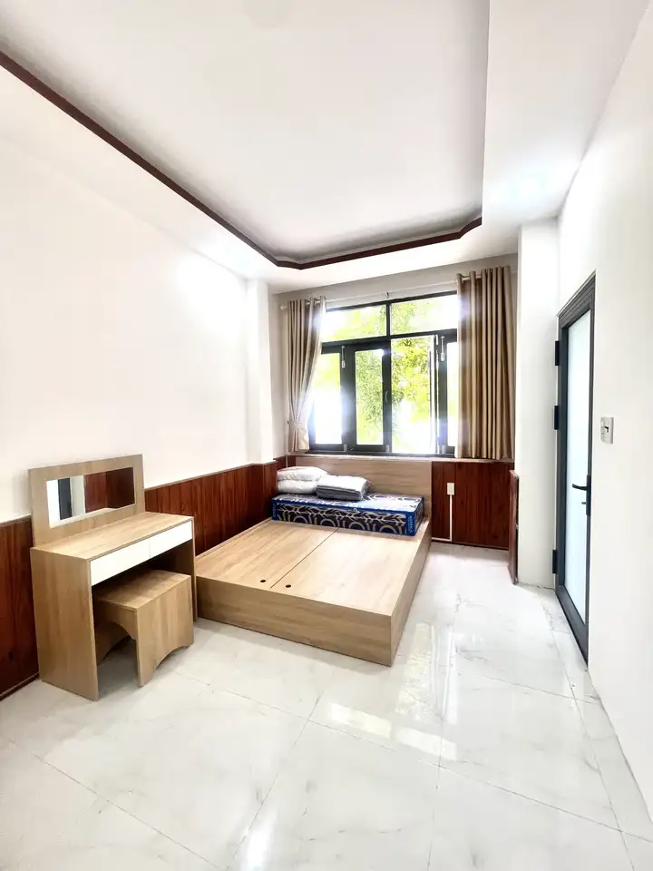 Аренда студии с окном, 25 м², Phuoc Long