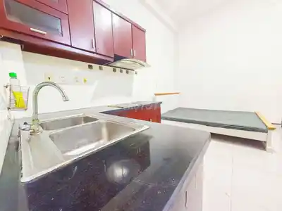Просторная комната 30 кв.м с мебелью и окном на Куанг Чунг, Говап