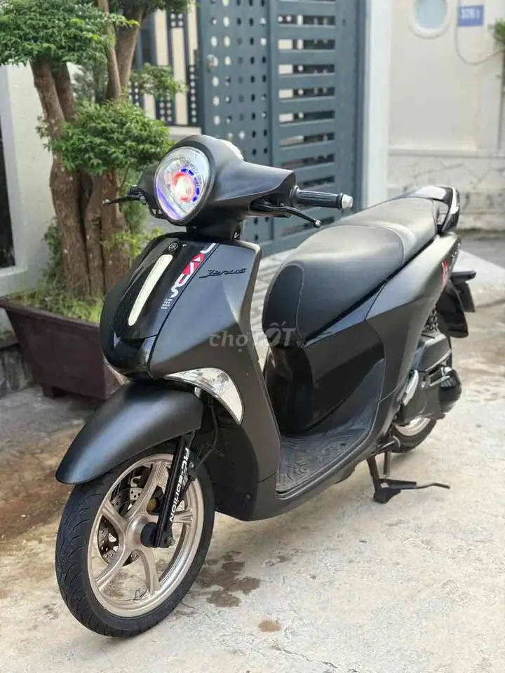 Yamaha Janus Черный Вунгтау