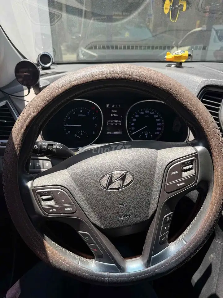Hyundai Santa Fe 2017 4WD 2.4L 94000 км Черный