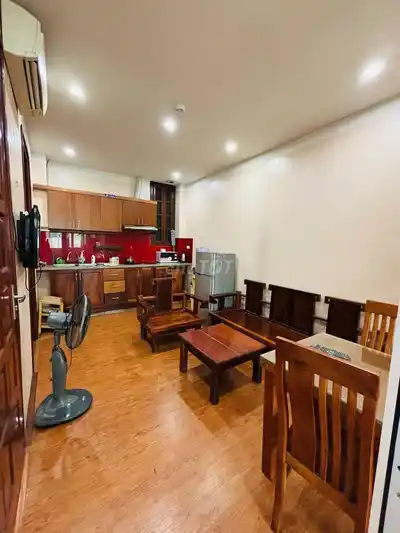 Комната с мебелью 7,8 млн, Нгуен Фонг Сак, парковка у двери