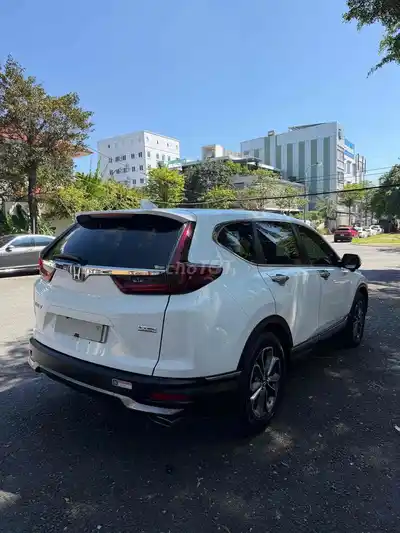 Хонда CRV L 2021 белая 61438 км