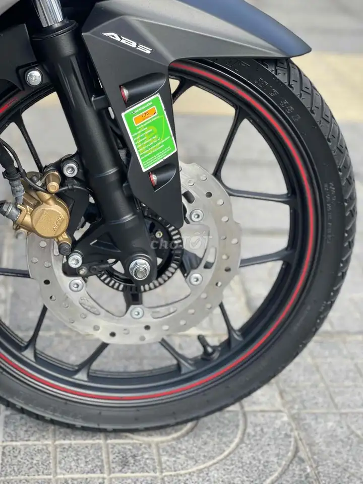 Honda Winner X ABS 2021, серебристо-серый матовый
