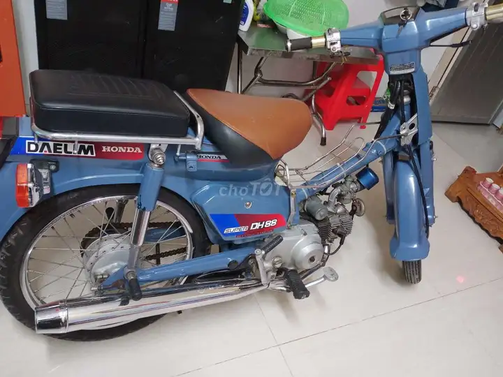 Honda DH 88 Xanh