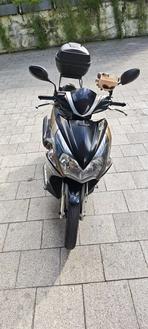 Honda Air Blade 2012