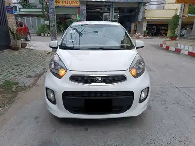 Kia Morning, 2019 г., механика, цвет белый