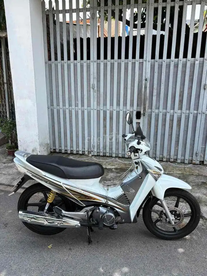 Honda Future Neo 2009 белый