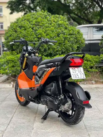 Honda Zoomer X 110fi 2018 оранжево-черный, Таиланд