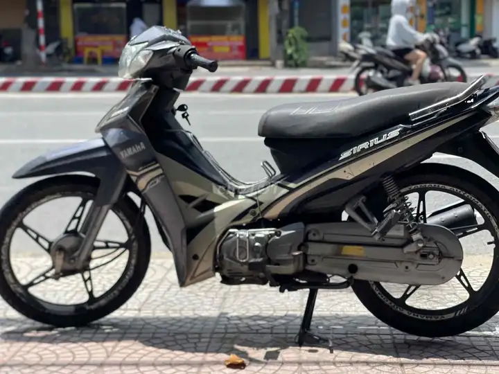 Yamaha Sirius автомат, серый