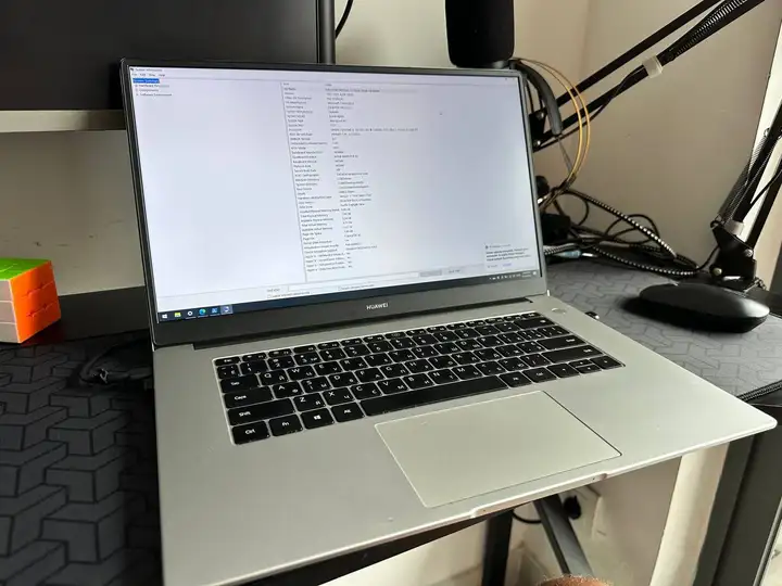 Huawei MateBook BOHB-WAX9