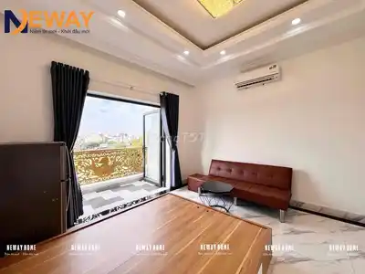 Студия с балконом и отдельной кухней, рядом с KDC Vinh Loc и HUIT