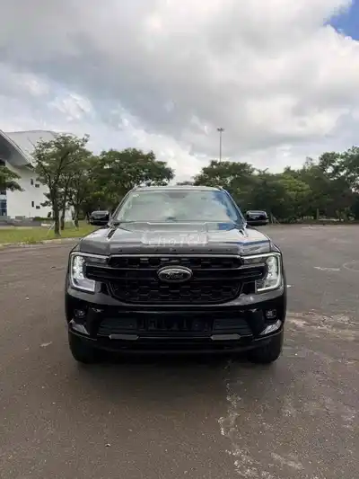 Ford Everest Sport 2023, 38 000 км, черный