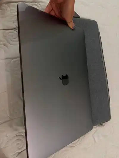 MacBook Pro 16" 2019