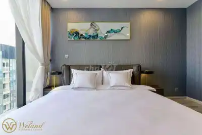 Аренда квартиры 82м2 с 2 спальнями в Vinhomes Golden River Bason