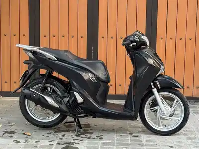 HONDA SH 125I 2017 Черный Оригинал Отличное состояние