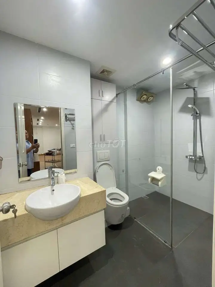 Сдается квартира в Nghĩa Đô, 106 Hoàng Quốc Việt, 130 м², 3 спальни