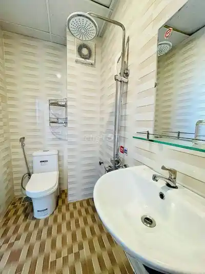 1BR Экономический университет имени Май Тхук Лана, 4.5 этаж