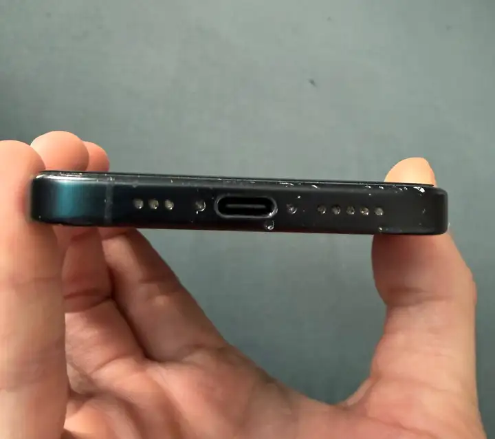 iPhone 16 128 ГБ