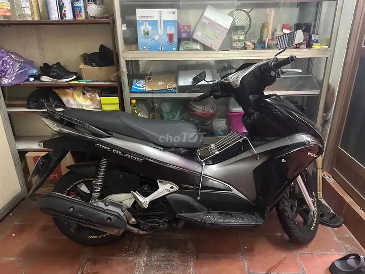 Honda Air Blade черно-серый