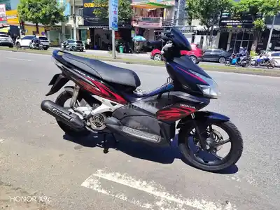 Honda Air Blade 2008 черно-красный, красивый номер