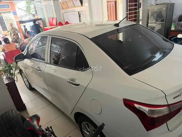 Hyundai I10 2021, автомат, полная комплектация, белый