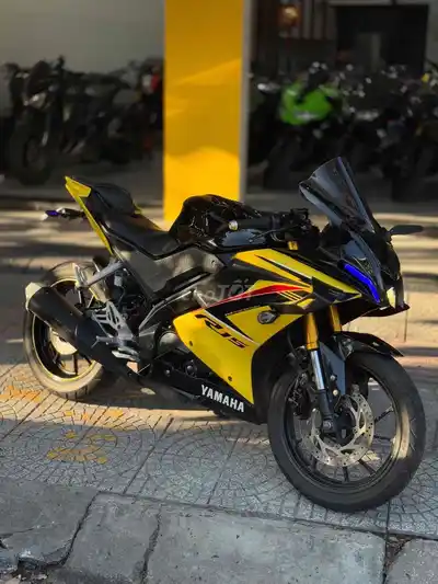 Yamaha R15 V3 Up R7 в отличном состоянии, рассрочка от 5.000.000