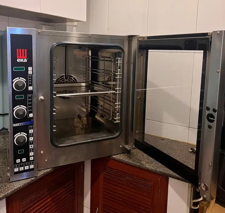 Профессиональная конвекционная печь EKA EKF 523 E UD