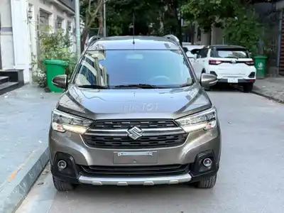 Suzuki XL7 1.5 2022 Серый 7 мест 79000 км