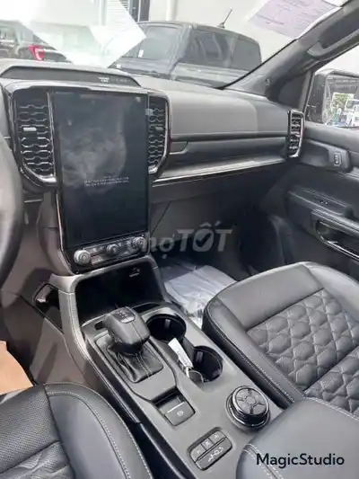Ford Everest Platinum 2.0L 4x4 AT 2026