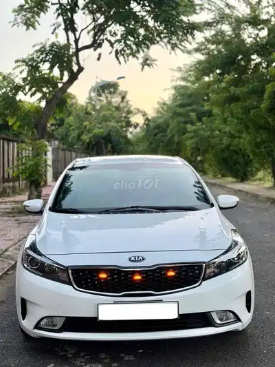 Kia Cerato 2018 1.6MT 70 тыс. км Белый