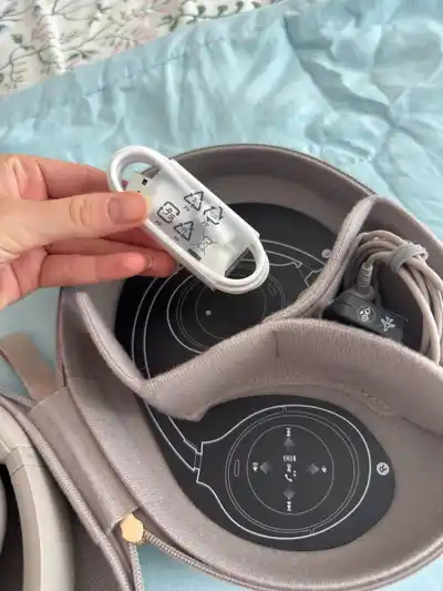 Наушники Sony WH-1000XM4 Silver