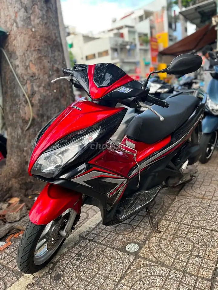 Honda Air Blade 2014 ЧВК/Красный 124cc
