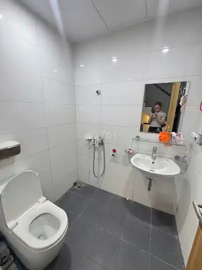 Двухэтажный дом в Vin2 рядом с центром