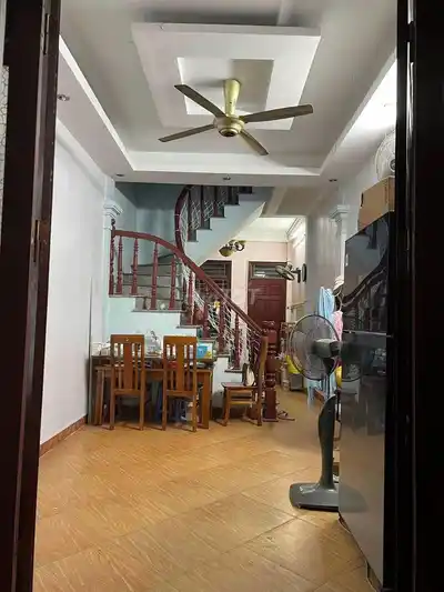 4-этажный дом на ул. Линь Нам, 36 кв.м, 4 спальни, с мебелью