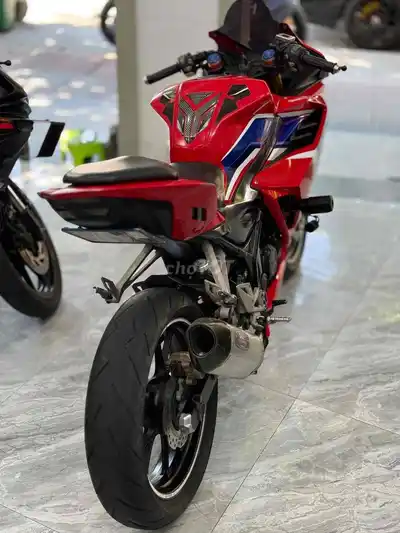 Honda CBR150R ABS с первоначальным взносом 7.000.000